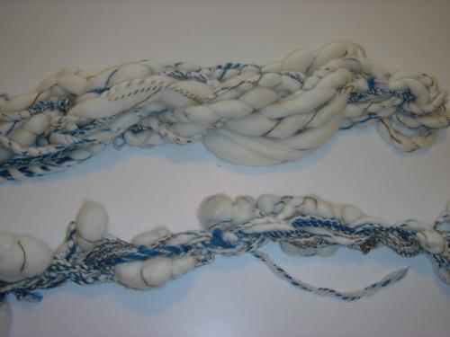 http://forum.tricofolk.info/forum/img/gallery/1215_1261596330.jpg