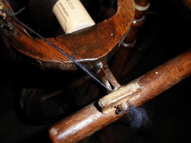 http://forum.tricofolk.info/forum/img/gallery/1629_1301128878.jpg