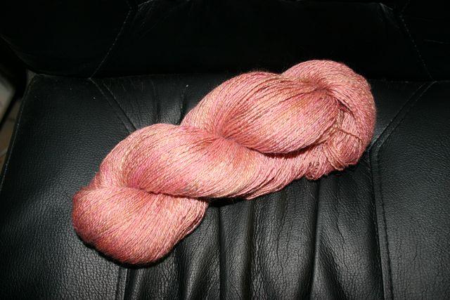 http://forum.tricofolk.info/forum/img/gallery/960_1257799809.jpg